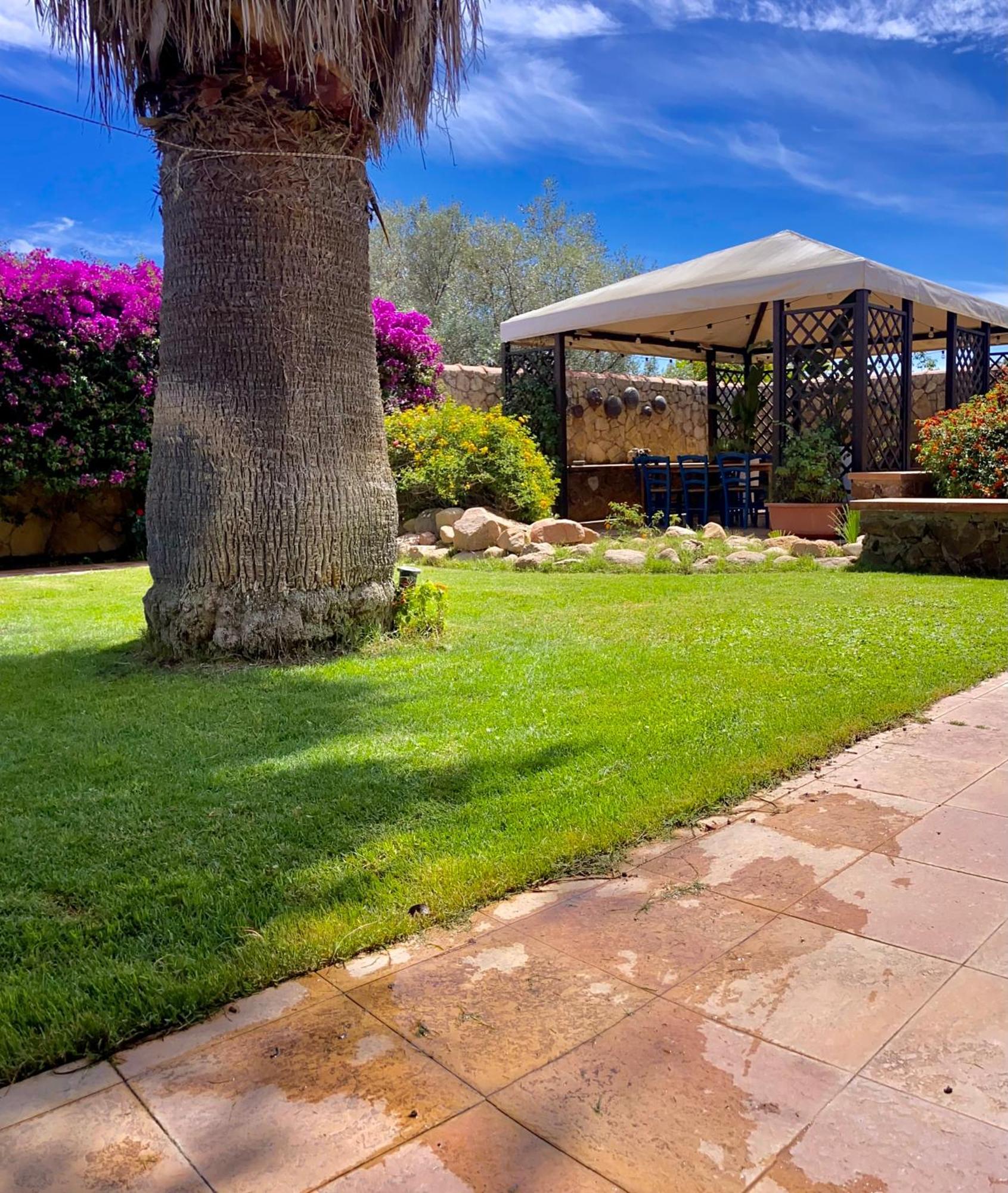 Villa Sunlight Sardegna Capitana Buitenkant foto